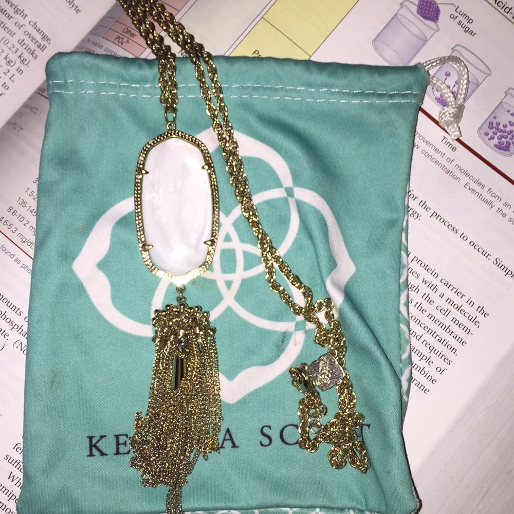 Kendra Scott Necklace